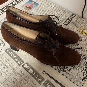 Salvatore Ferragamo Oxford Kitten Heels